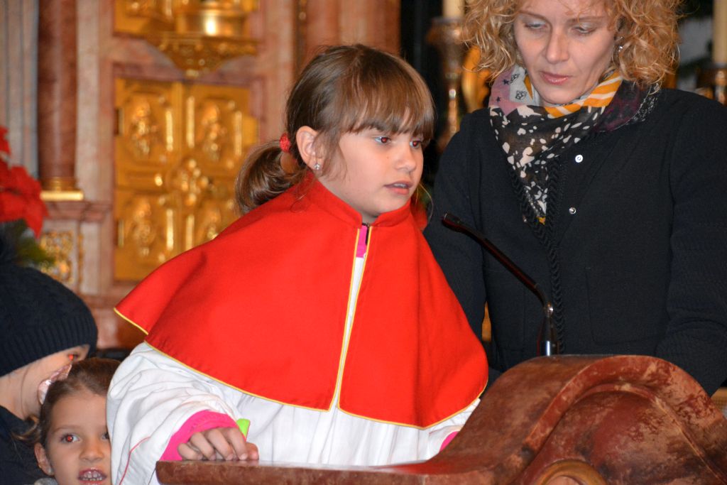 image022