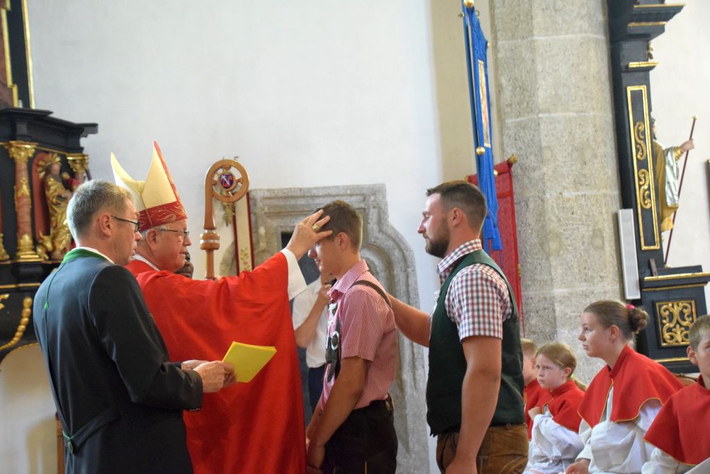 image211
