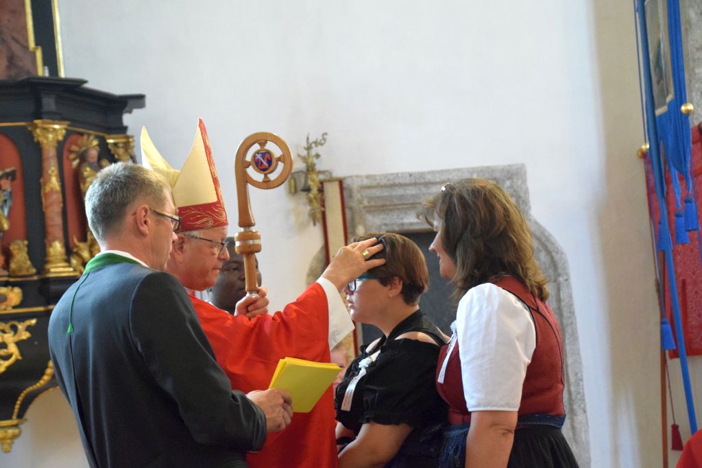 image251