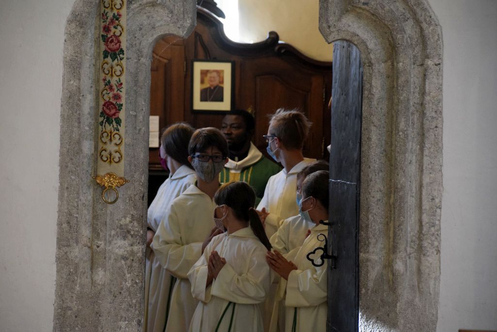 image021