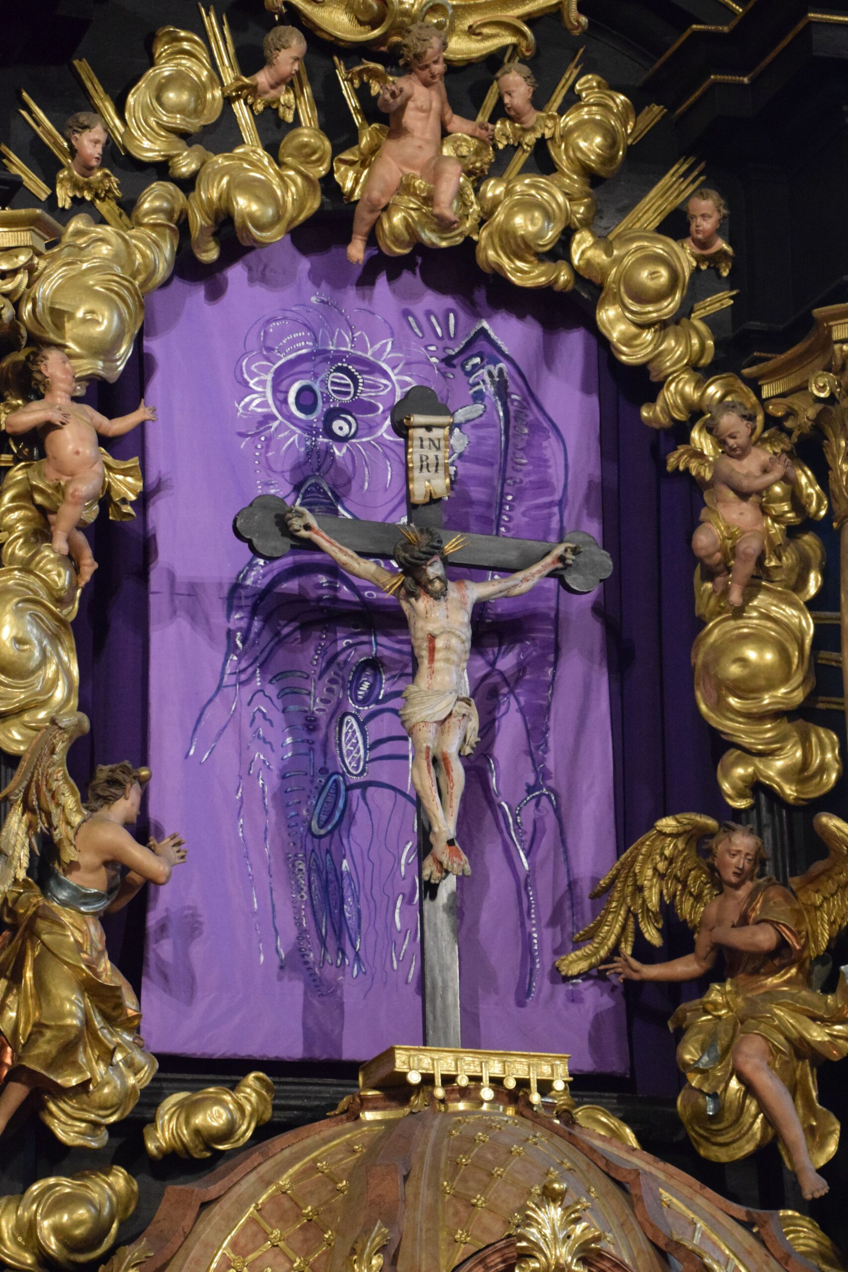image044
